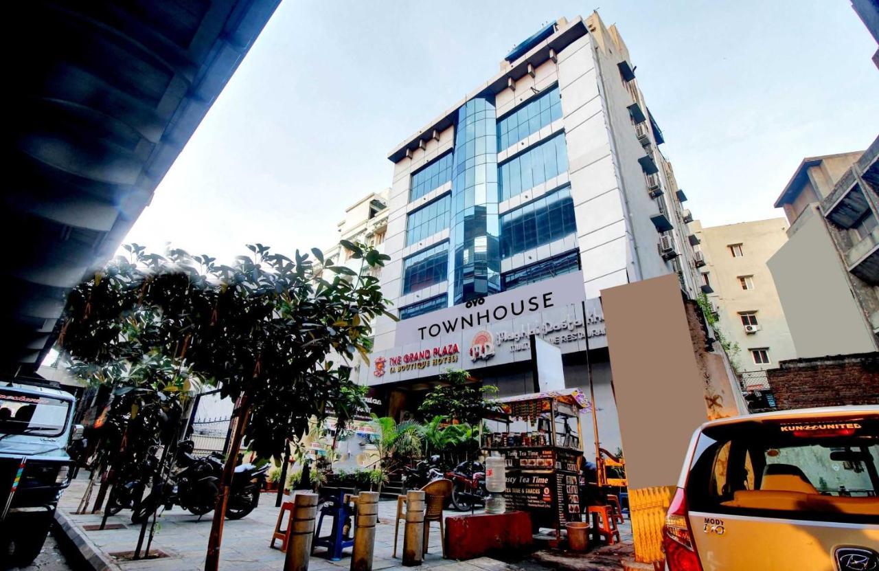 Townhouse The Grand Plaza Hotel Hyderabad Exterior photo